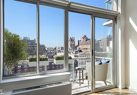 4th image of 22 W 15th St APT 9I