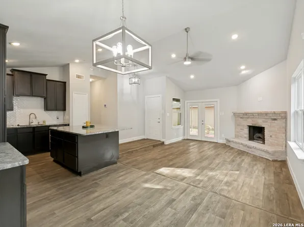 13430 PEBBLE HOLW, San Antonio, TX 78217