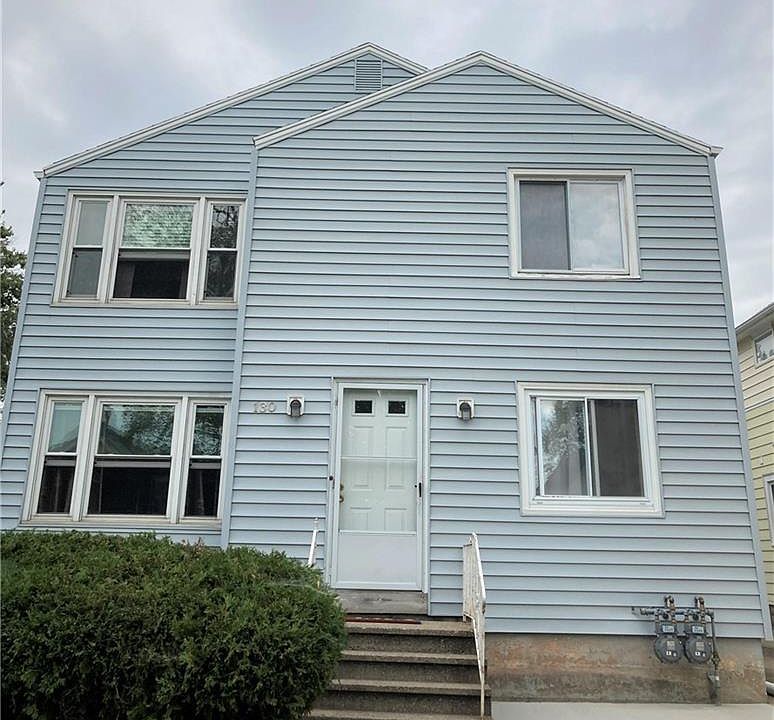 1st image of 130 Stillwell Ave
