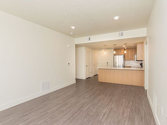 3rd image of 308 W North Temple #407