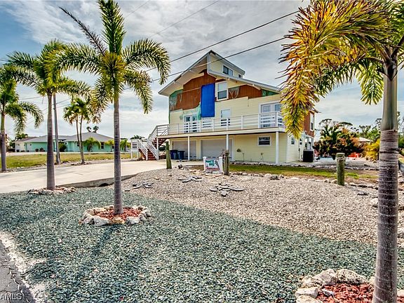 2nd image of 3579 Manatee Dr