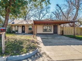 8321 Hanon Dr, White Settlement, TX 76108