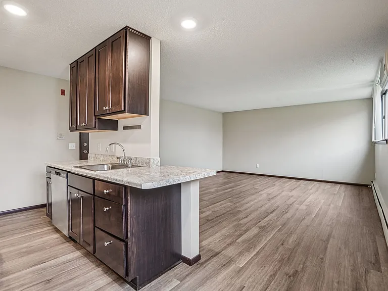 Diamond Eight Terrace — Photo 22