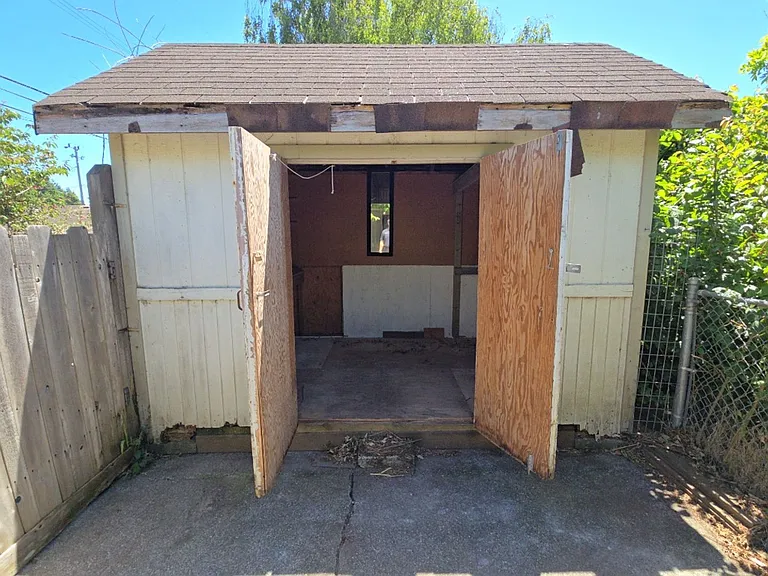 1809 P St — Photo 26