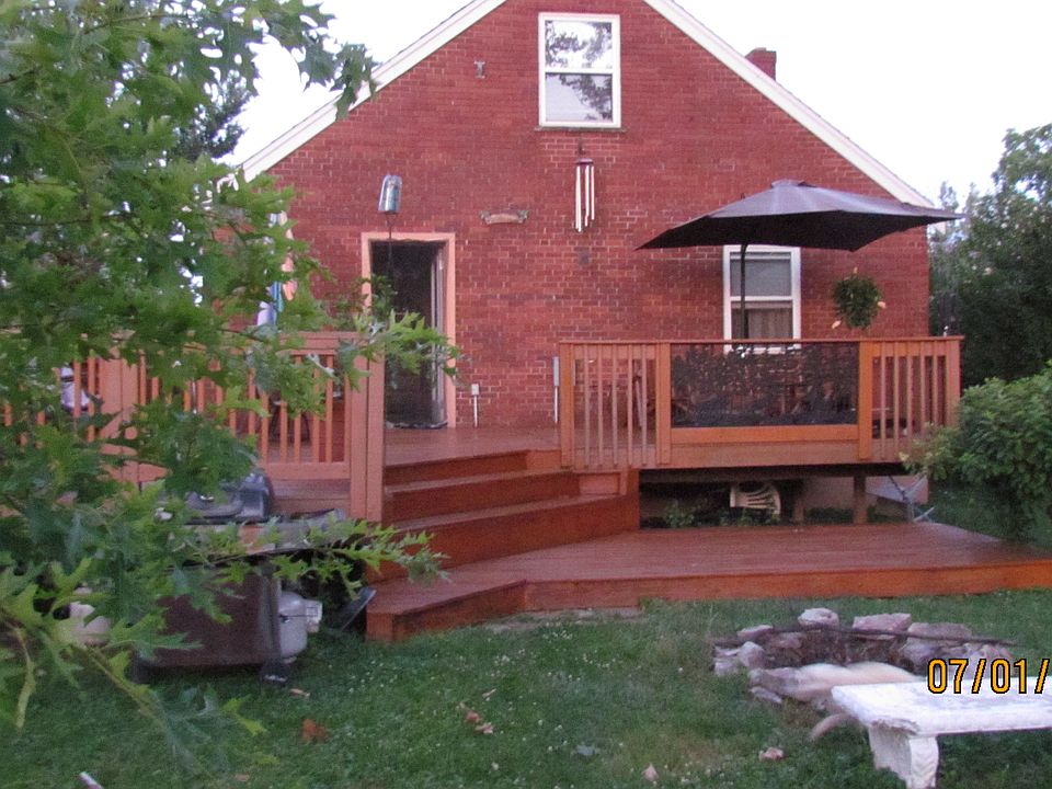secluded back yard