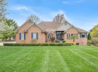 9036 Yorkshire Dr, Saline, MI