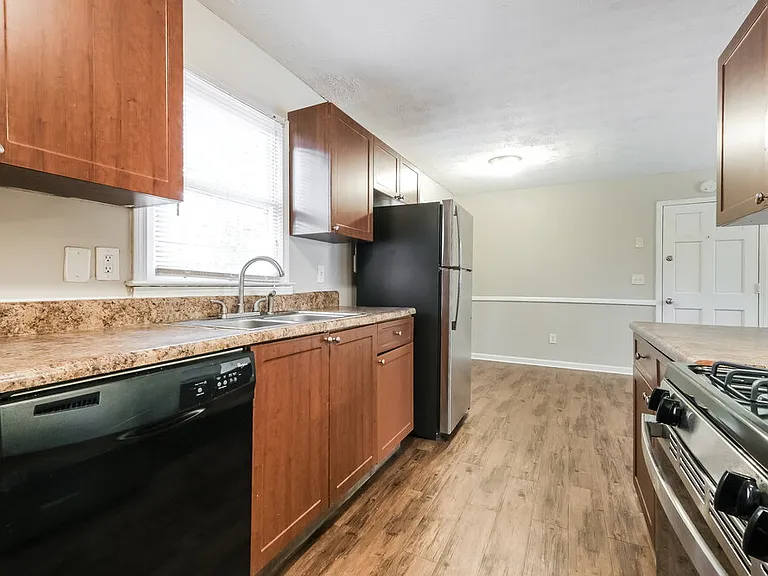 4150 Rocky Face Dr — Photo 10