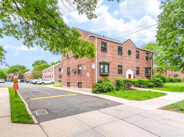 82-32 155th Avenue #095, Howard Beach, NY 11414