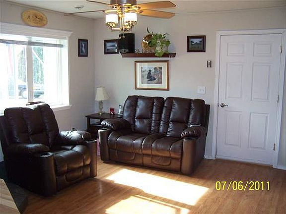 4th image of 1790 Tina Marie Ct