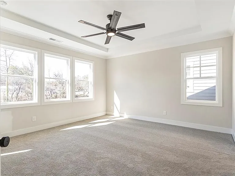 152 Palm St — Photo 28
