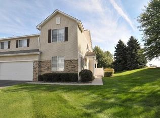 1952 Mockingbird Ave, Shakopee, MN 55379