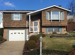 903 10th St, Irwin, PA
