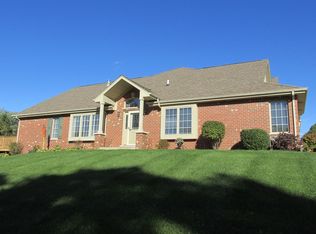 12520 Steamboat Springs Dr, Mokena, IL 60448