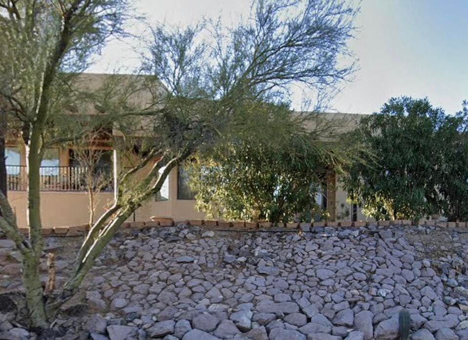 1st image of 2527 W Ruthann Dr