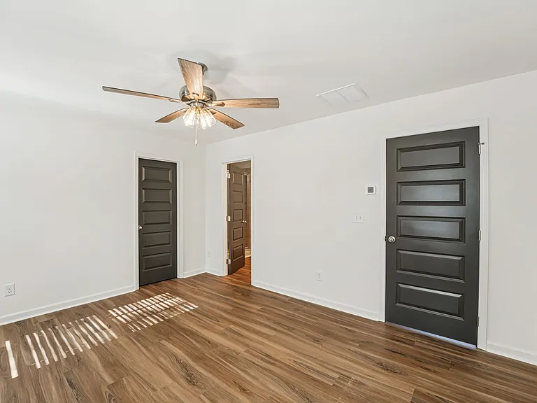 Quinn Residences at Dorchester Place — Photo 63