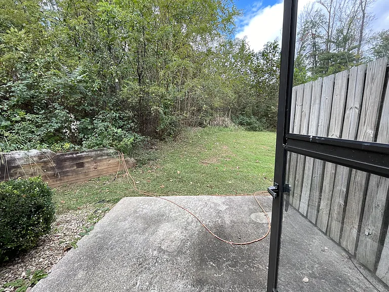 119 W Vail Dr — Photo 9