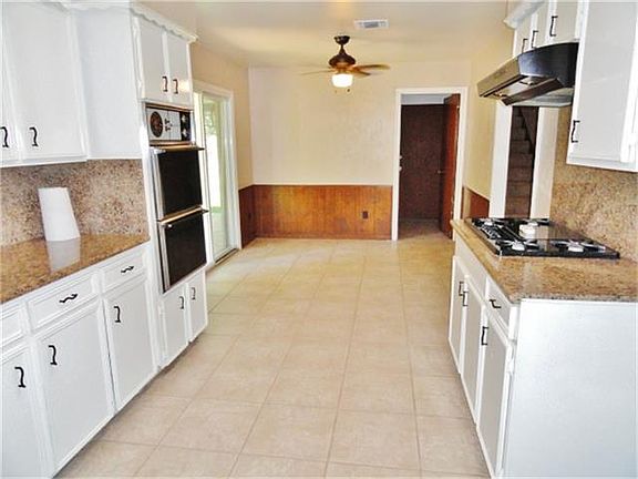 4th image of 10610 Sagemeadow Ln