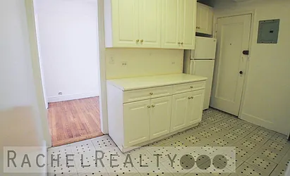 Rented by Rachel Realty