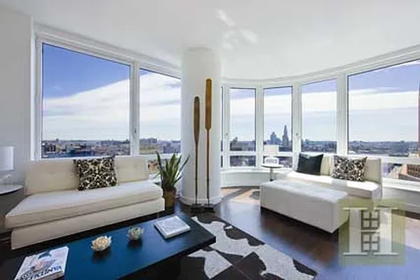 Rented by Halstead Real Estate | media 17