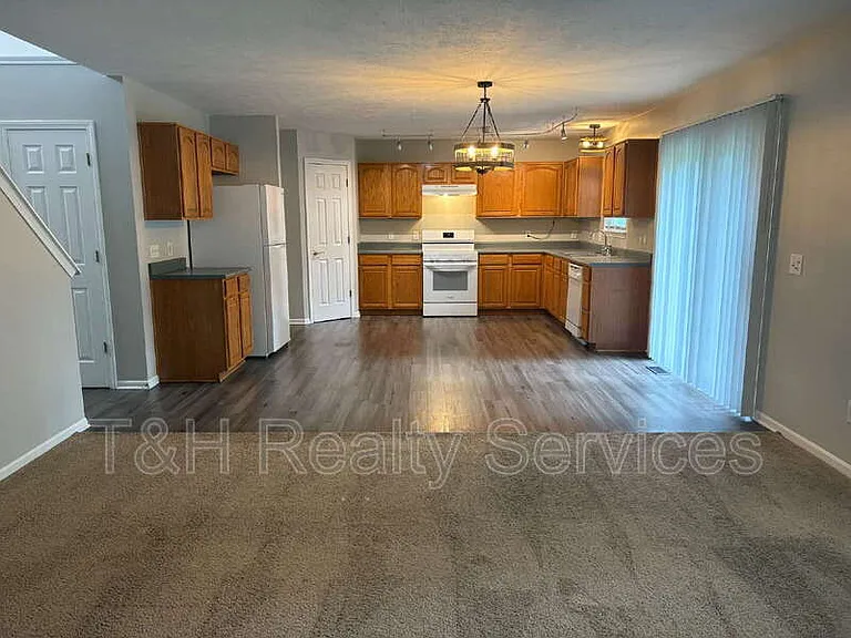 6609 Smithfield Dr — Photo 9