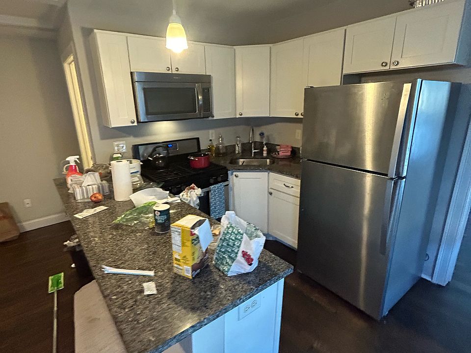 1st image of 70 Safford St #4B