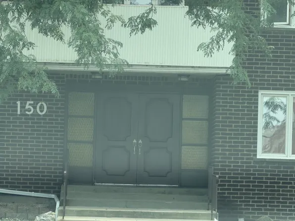 150 E Grand Ave APT 302, Elmhurst, IL 60126