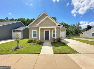 113 Lenox Cir, Lagrange, GA 30241