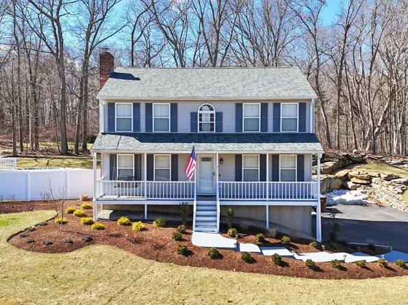 8 Meghan Court, Shelton, CT 06484