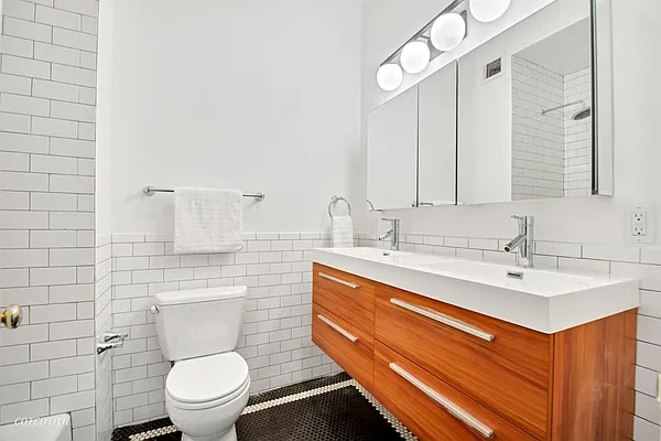 Rented by Corcoran | media 11