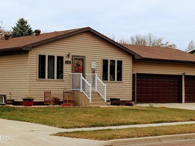 103 16th St NE, Watertown, SD, 57201