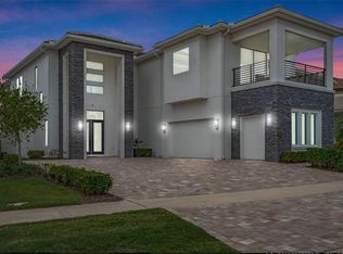 942 Jack Nicklaus Ct, Kissimmee, FL 34747