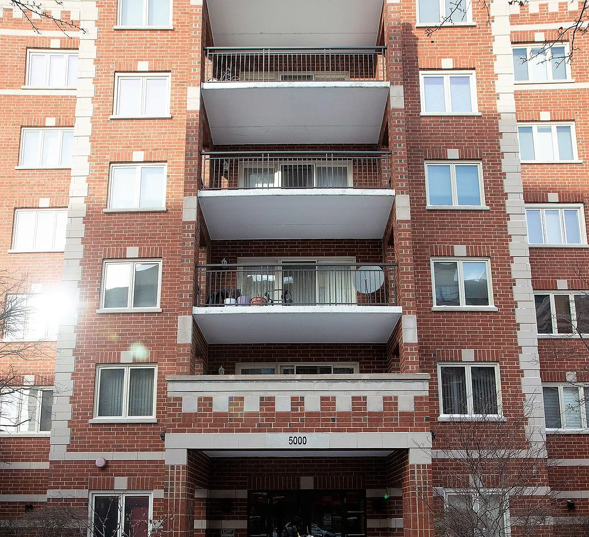 Stunning 2 Bedroom in Skokie — Photo 1