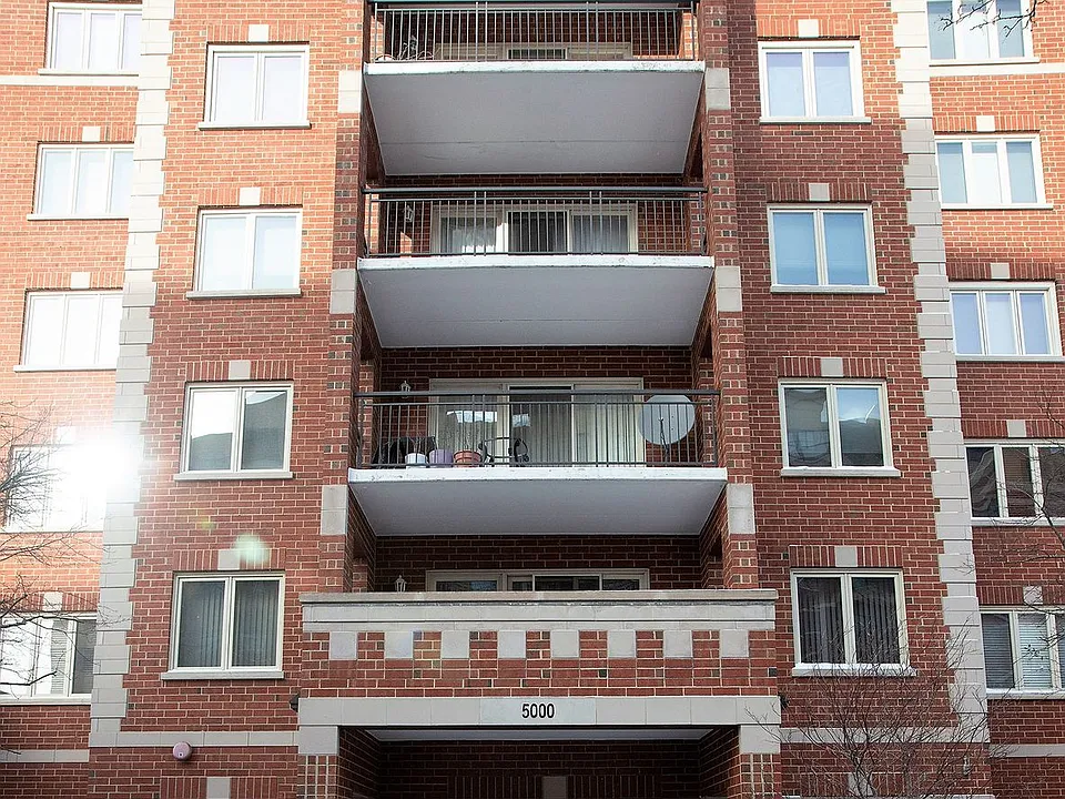 5000 Oakton St #507