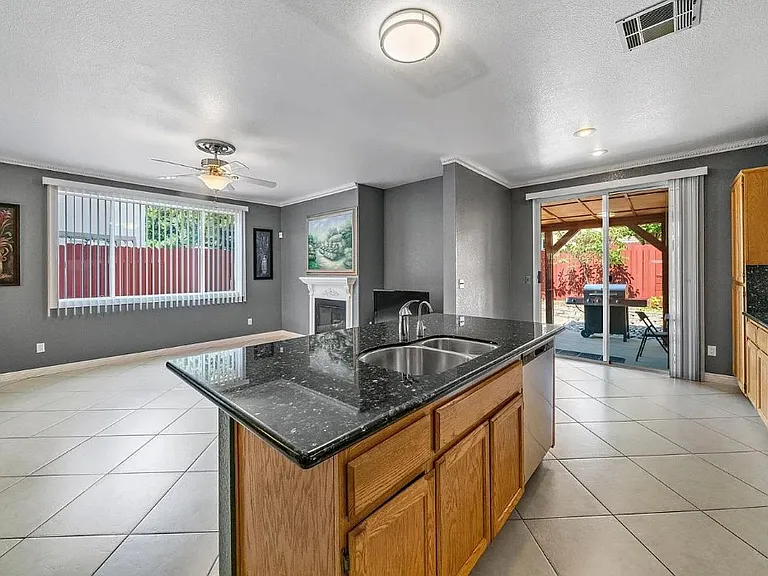 2334 Pez Gallo Pl — Photo 12