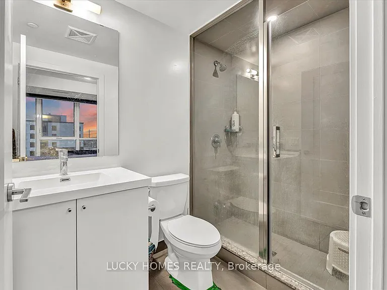 2550 Simcoe St N #317 — Photo 27