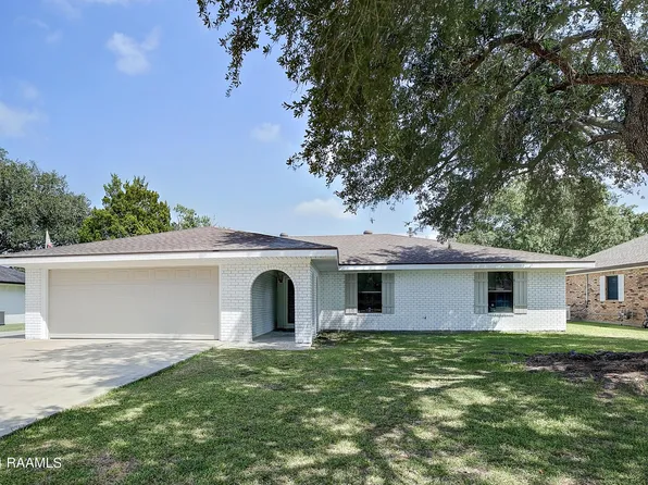 115 Cedarwood St, Franklin, LA 70538