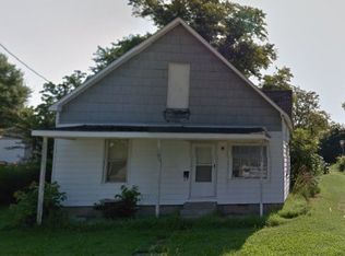 1109 Jefferson Ave, Johnston City, IL 62951