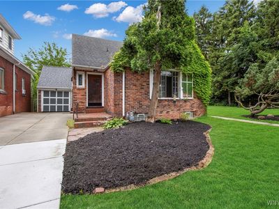 635 Amherst St, Buffalo, NY, 14207