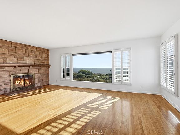 3rd image of 249 Waterview St