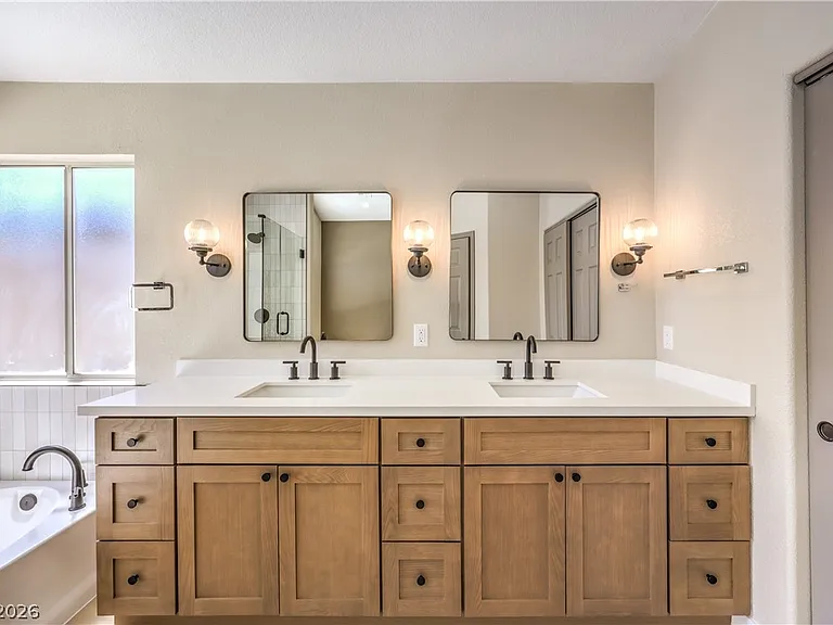 8305 Windrush Ave — Photo 29