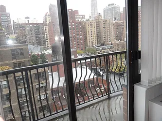Rented by KVNY Soho