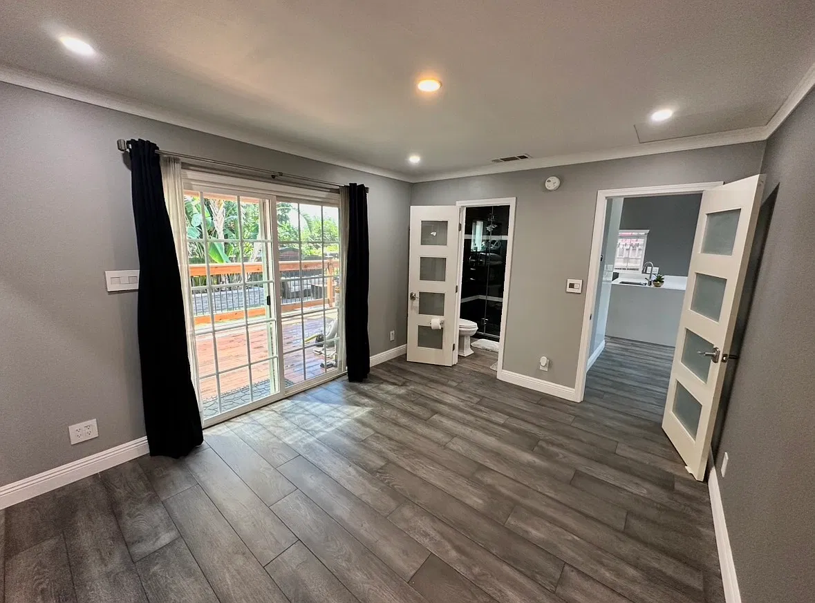 10355 Mount Gleason Ave — Photo 3