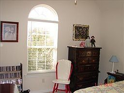 4th image of 1419 Teresa Ln