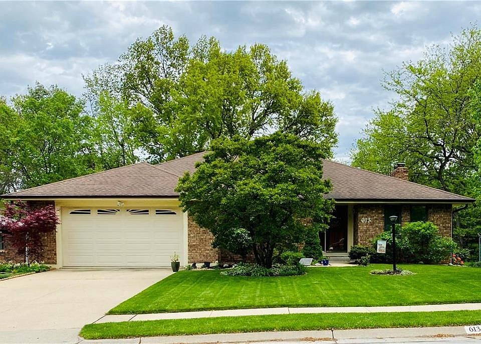 1st image of 613 Greenbriar Ter