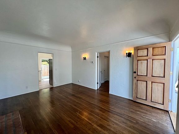 2nd image of 1315 San Andres St #B