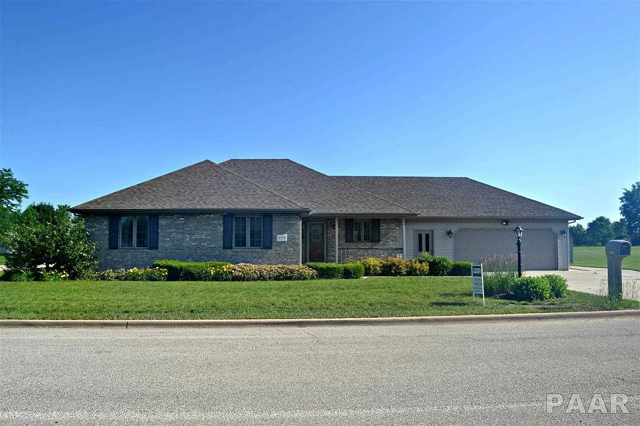 5223 W Burns Ave photo 1