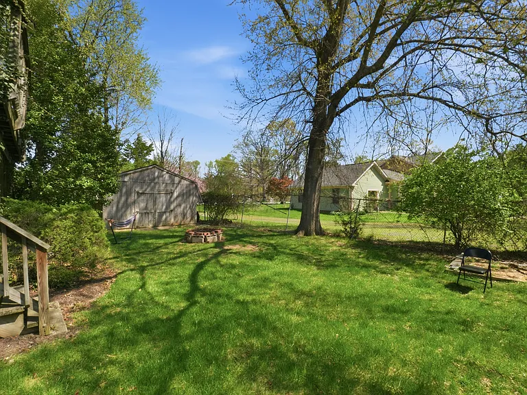 8817 Patricia Ct — Photo 9