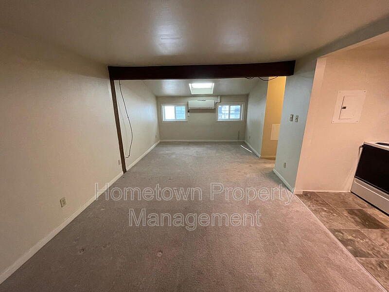 1st image of 105 & 107 N Hanover St APT 107