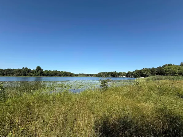 N Deer Run, Montello, WI 53949