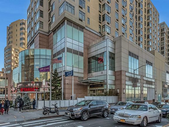 3rd image of 40-22 College Point Blvd #6F